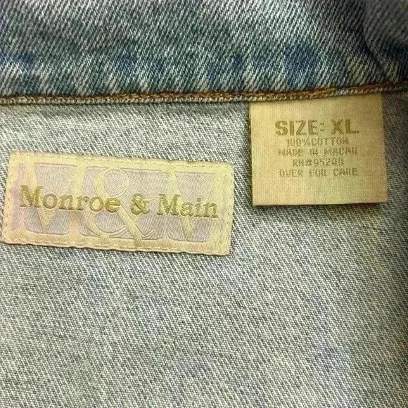 Monroe & Main Ladies
USA Flag Denim Jean Jacket Size XL Buttons Light Blue - Picture 7 of 11